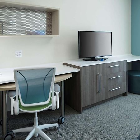 Home2 Suites By Hilton Cape Canaveral Cruise Port Exteriör bild