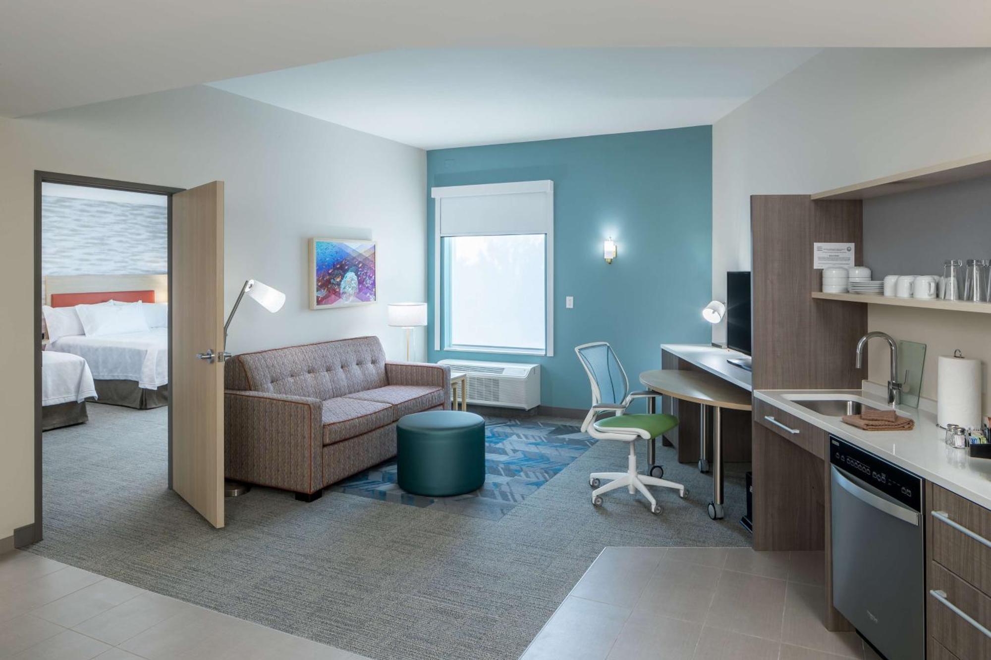 Home2 Suites By Hilton Cape Canaveral Cruise Port Exteriör bild