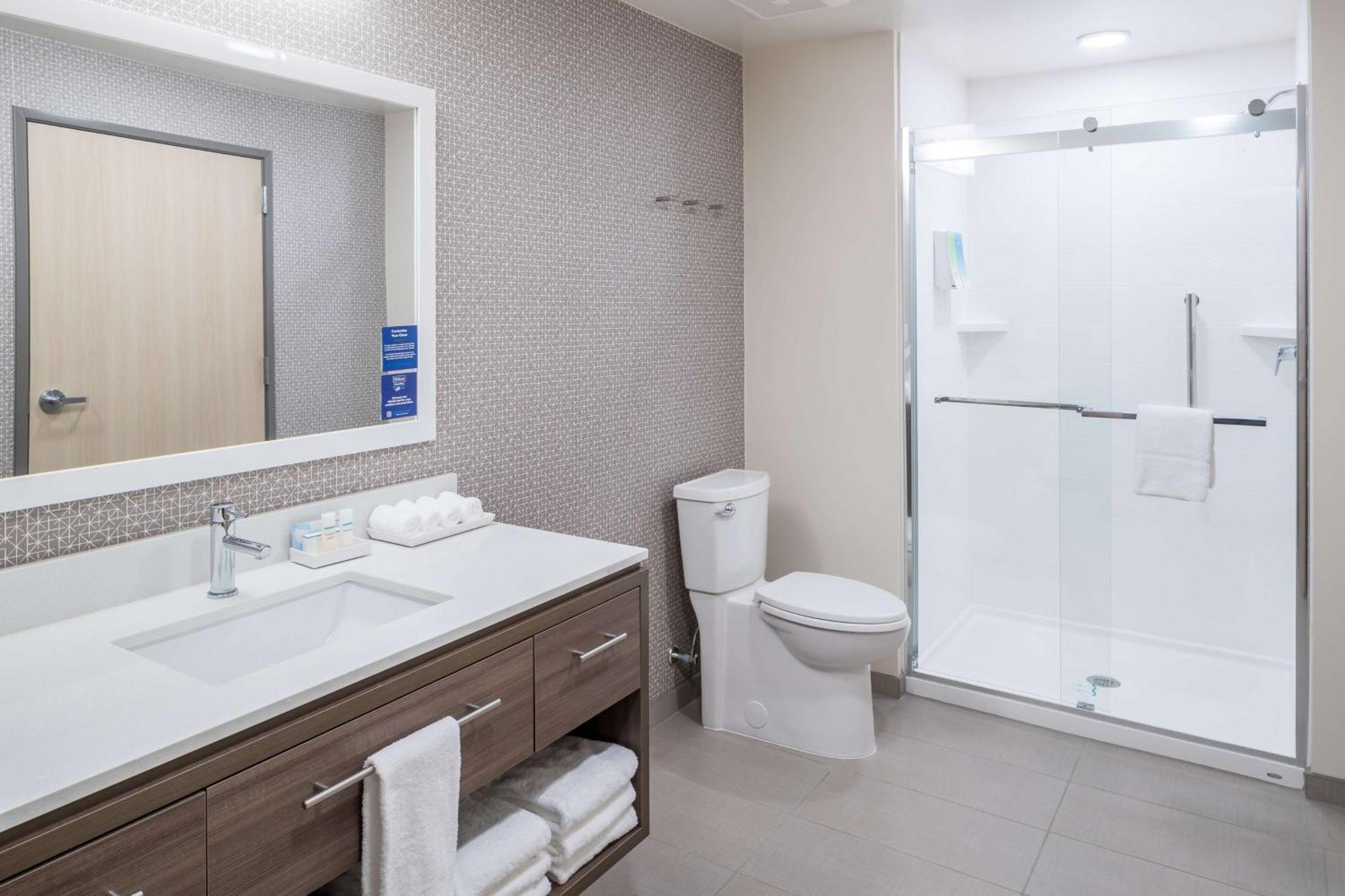 Home2 Suites By Hilton Cape Canaveral Cruise Port Exteriör bild